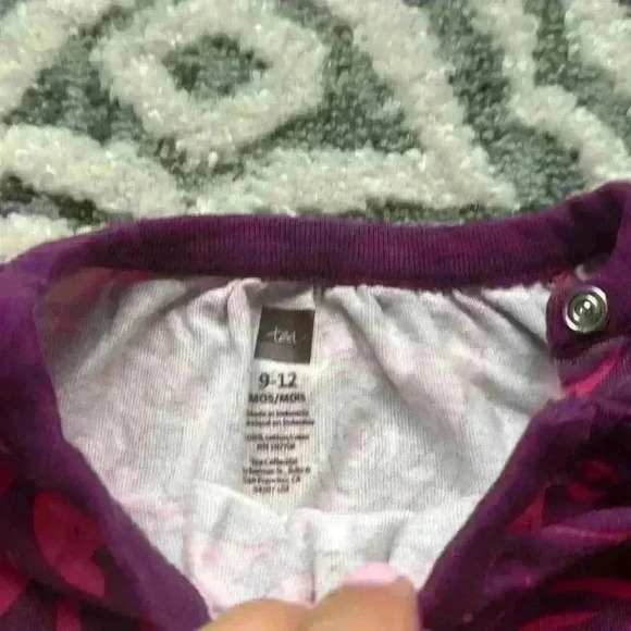 Tea Collection romper size 9-12 months - Picture 2 of 4